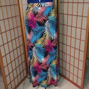 French Laundry Women's Multi-color Tropical Palm Leaves Print Maxi Skirt Medium